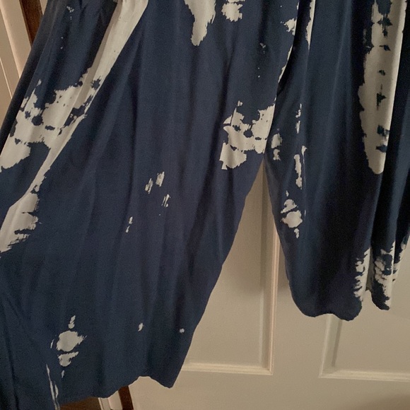 Woman’s romper - Picture 3 of 3